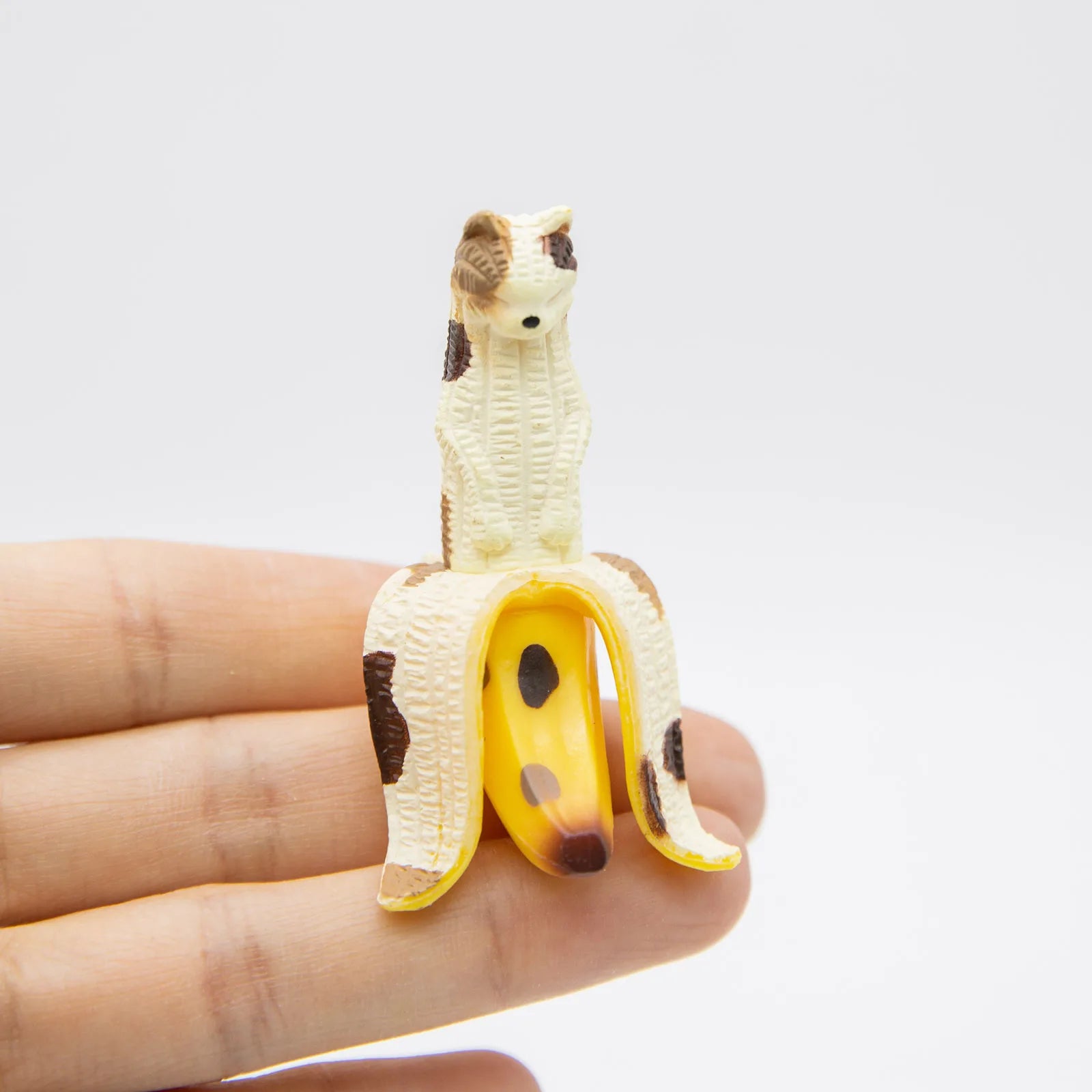 Peeled Banana Cats Gashapon Capsule Toys