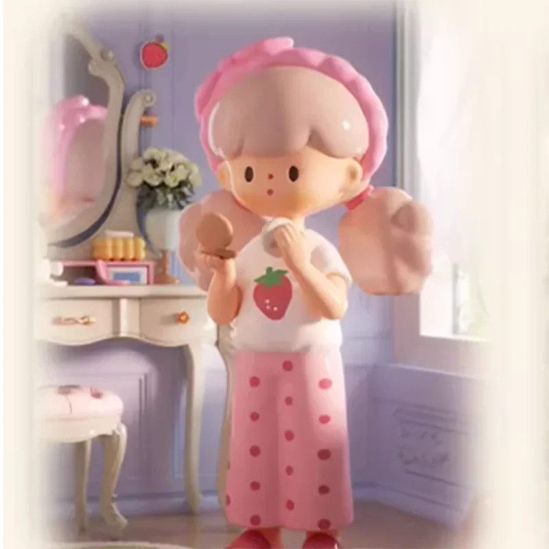 Molinta Minor Holiday Blind Box